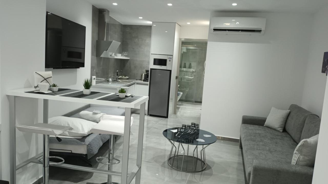 Km Luxury Apart Downtown Heraklion  Exterior photo