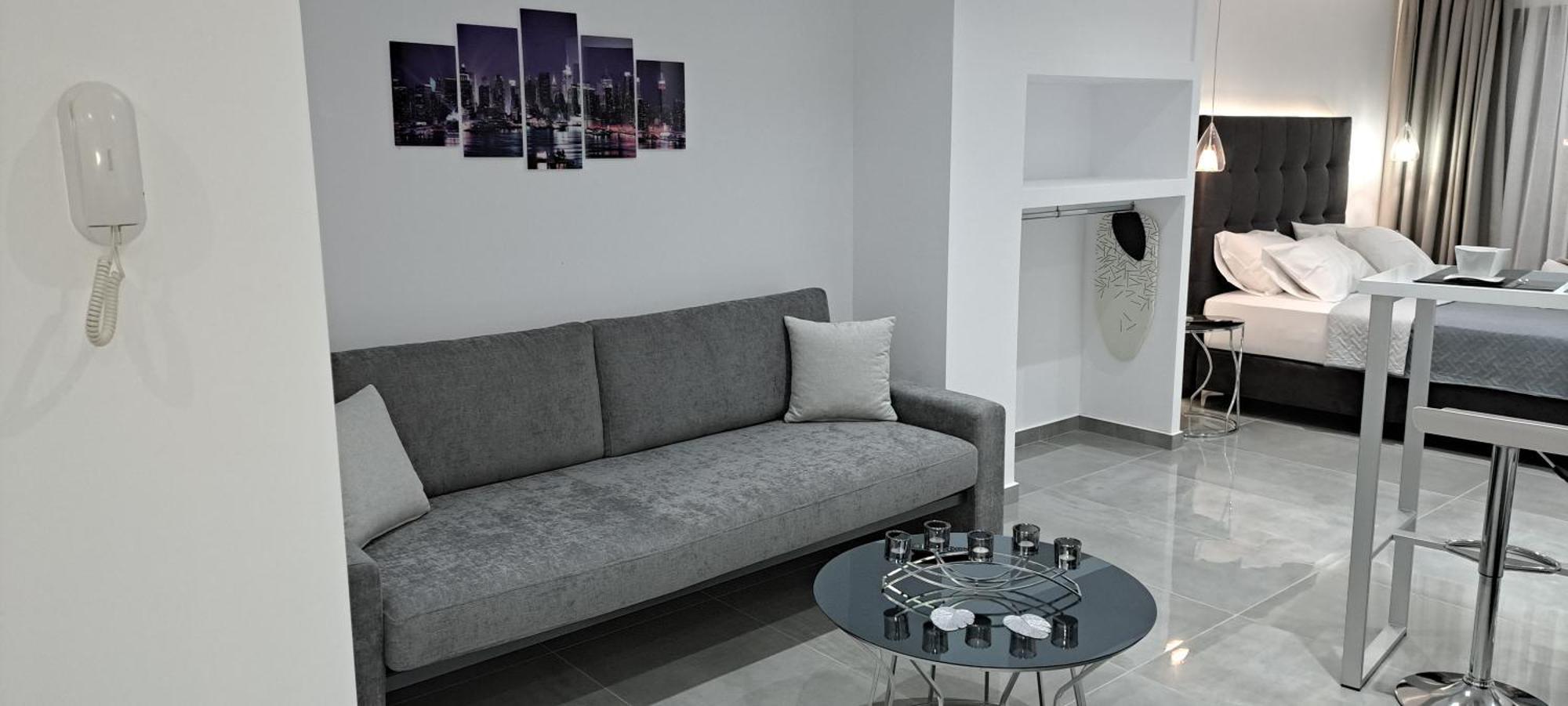 Km Luxury Apart Downtown Heraklion  Exterior photo
